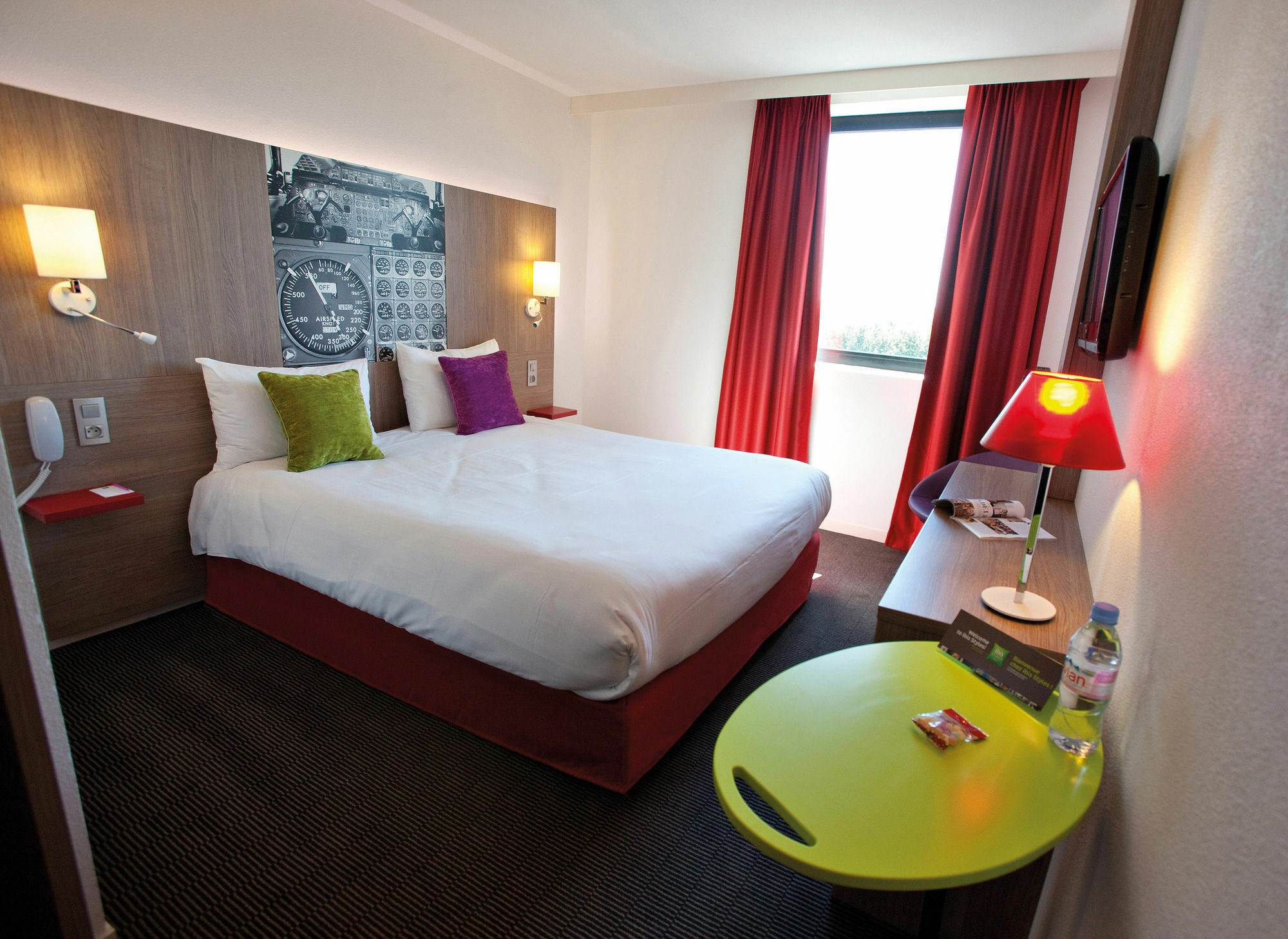Ibis Styles Toulouse Cite Espace Экстерьер фото